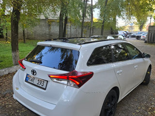 Toyota Auris foto 4