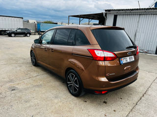 Ford Grand C-MAX foto 6