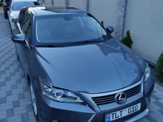 Lexus CT Series foto 2