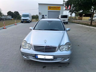 Mercedes C-Class