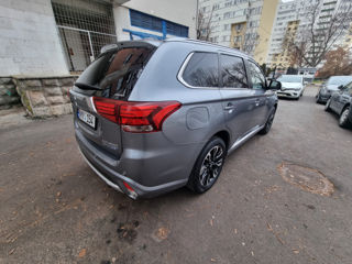 Mitsubishi Outlander foto 5