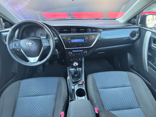 Toyota Auris foto 9