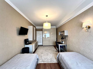 Apartament cu 2 camere, 85 m², Telecentru, Chișinău foto 8