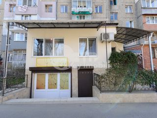 Apartament cu 4 camere, reparație euro, 140 mp, Botanica, 70000 € ! foto 10