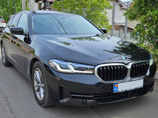 BMW 5 Series foto 1