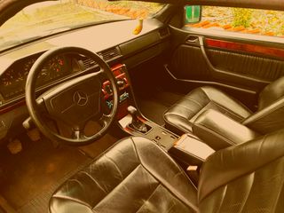 Mercedes Series (W124) foto 6