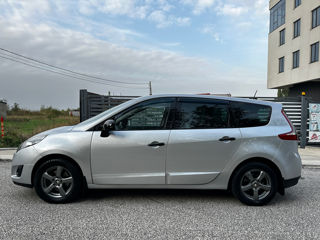 Renault Grand Scenic foto 3