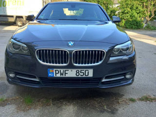 BMW 5 Series foto 7