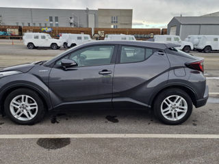 Toyota C-HR foto 8