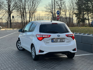 Toyota Yaris foto 5