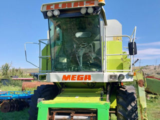 Claas Mega 204 - bunișoară,nu scump foto 2