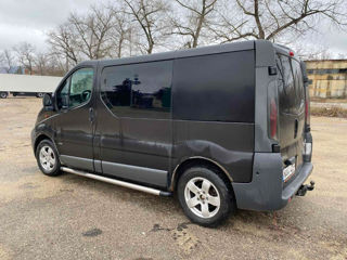 Opel Vivaro foto 3