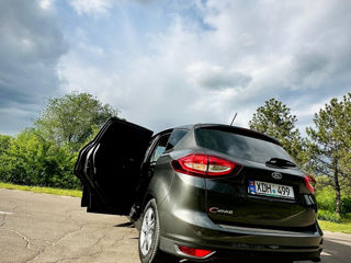 Ford C-Max foto 8