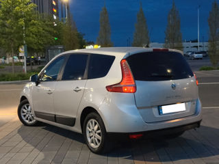 Renault Grand Scenic foto 4