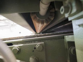 Mașină de calibrat și șlefuit la 1100 mm Калибровочный шлифовальный станок  foto 3