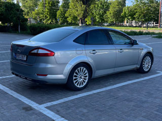 Ford Mondeo foto 3