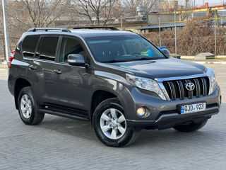 Toyota Land Cruiser Prado foto 6