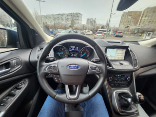 Ford Kuga foto 10