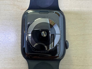 Apple Watch 5. 44 mm. foto 3