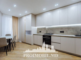 Apartament cu 2 camere, 67 m², Râșcani, Chișinău foto 3