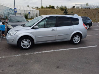 Renault Grand Scenic foto 4