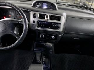 Mitsubishi L200 фото 7