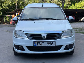 Dacia Logan foto 6