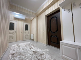 Apartament cu 2 camere, 70 m², Centru, Chișinău foto 14