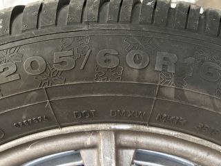 Комплект колёс 205/60 R16.       Roti de earna cu discuri la 16 foto 2