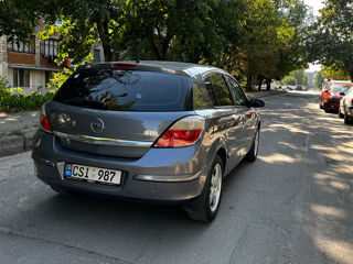 Opel Astra foto 6