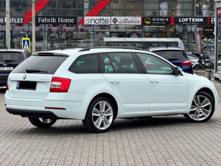 Skoda Octavia foto 4