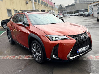 Lexus UX foto 3