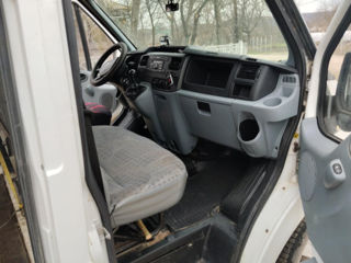 Ford Transit Courier foto 4