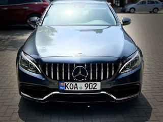 Mercedes C-Class