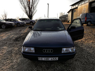 Audi 80