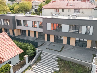 Se vinde TownHouse pe str. Anton Crihan, Centru, Chișinău foto 1