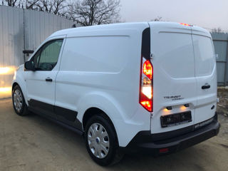 Ford Transit Connect foto 3