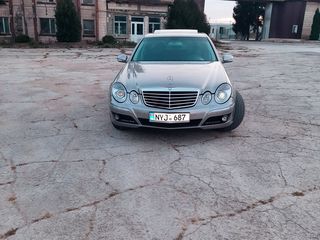 Mercedes E Class foto 6