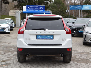 Volvo XC60 foto 14