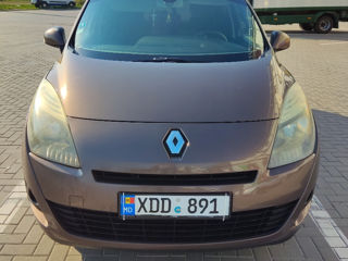 Renault Grand Scenic foto 3