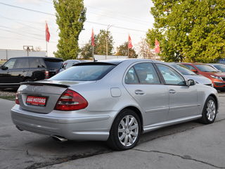 Mercedes E Class foto 7