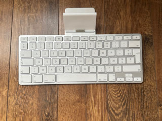 Apple A1359 MC533LL/A Wired Keyboard