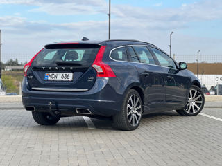 Volvo V60 foto 3