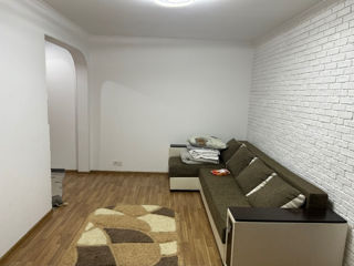 2-комн. кв., 47 м², 3/5 эт.