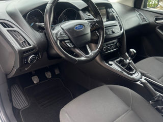 Ford Focus foto 5