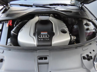 Audi A8 foto 13