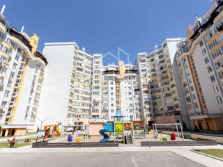 Apartament cu 2 camere, 81 m², Buiucani, Chișinău foto 18