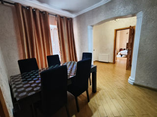 Apartament cu 3 camere, 120 m², Botanica, Chișinău foto 7