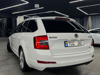 Skoda Octavia foto 5