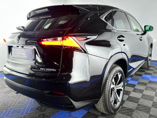 Lexus NX Series foto 15